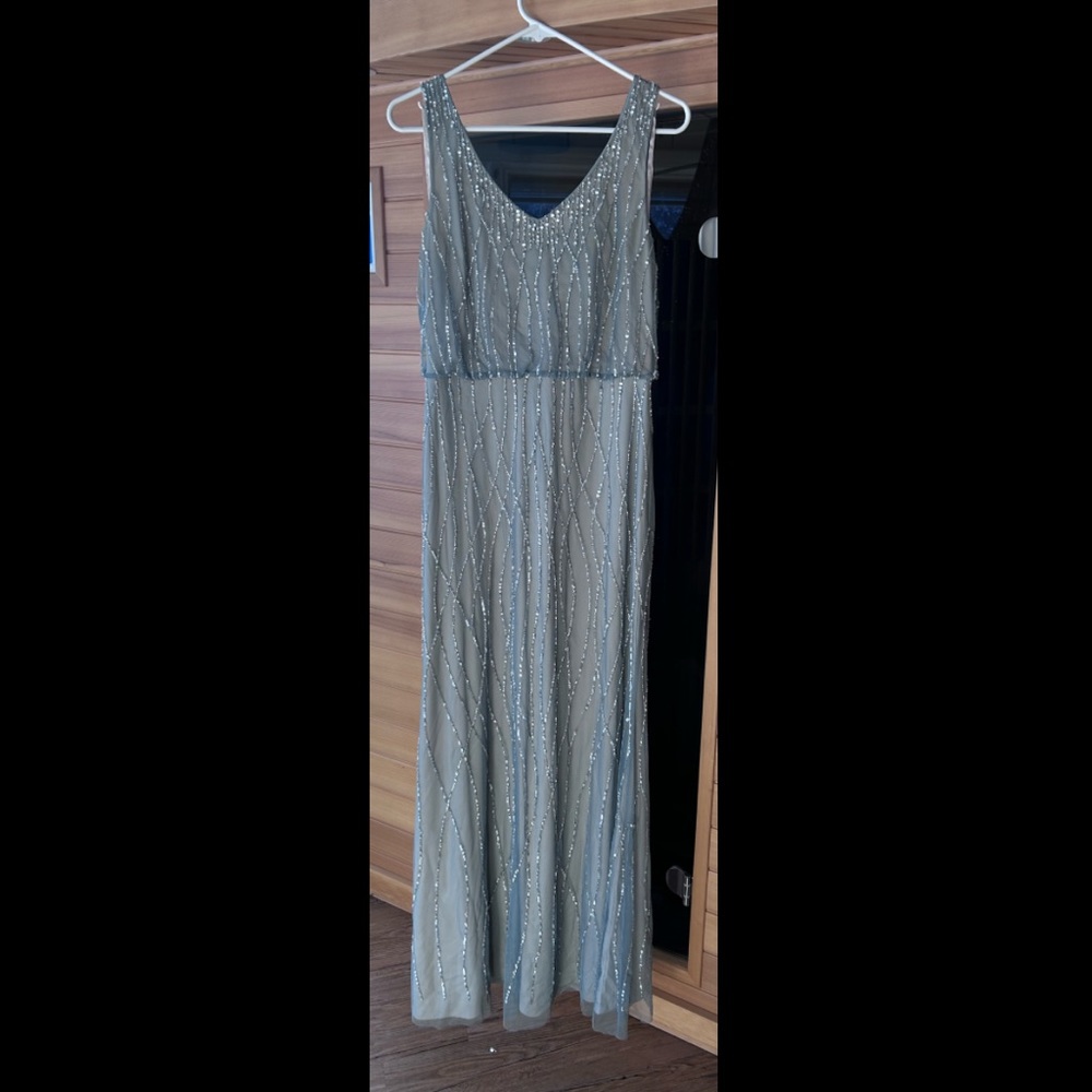Adrianna Papell Sequin Evening Prom Bridesmaid Gown size 8 (not altered)